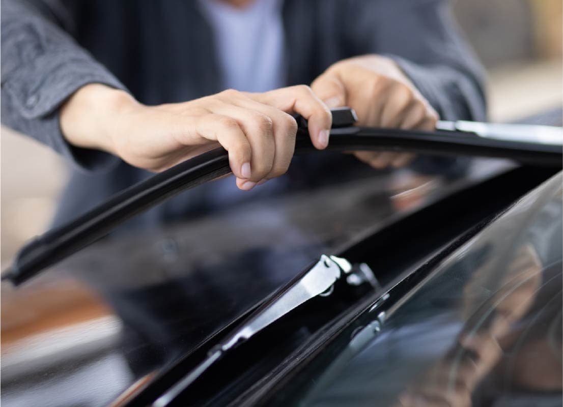 Wiper Blade Replacement